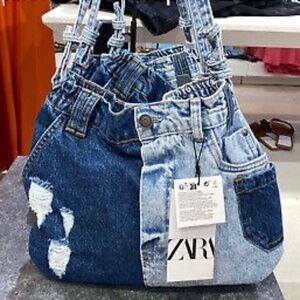 ZARA NEW WOMAN DENIM PATCHWORK BUCKET BAG